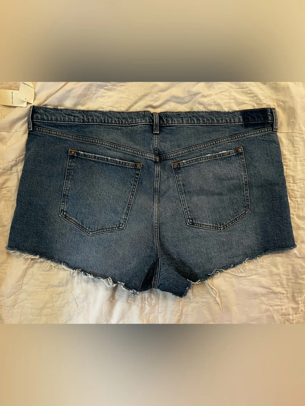 Abercrombie & Fitch casual distressed